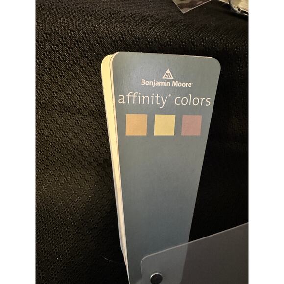 VTG 2010 Benjamin Moore paint chip fan deck book swatch affinity colors - Picture 3 of 5